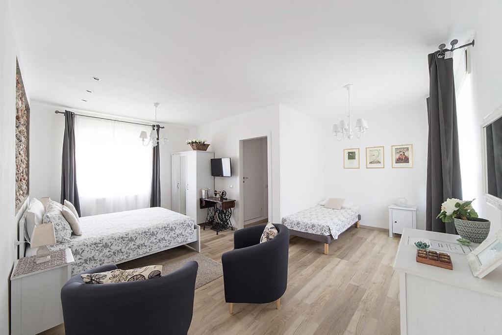 Il Giuelin Malpensa B&B Somma Lombardo Luaran gambar